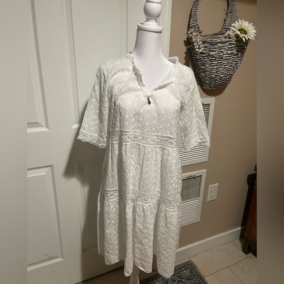 Dresses & Skirts - XL Light weight cover up